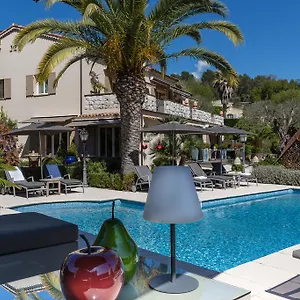 Bed & Breakfast Cedria, La Colle-sur-Loup